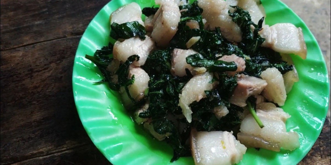 how to make simple delicious stir fried pork with lot leaves at home ai 10794