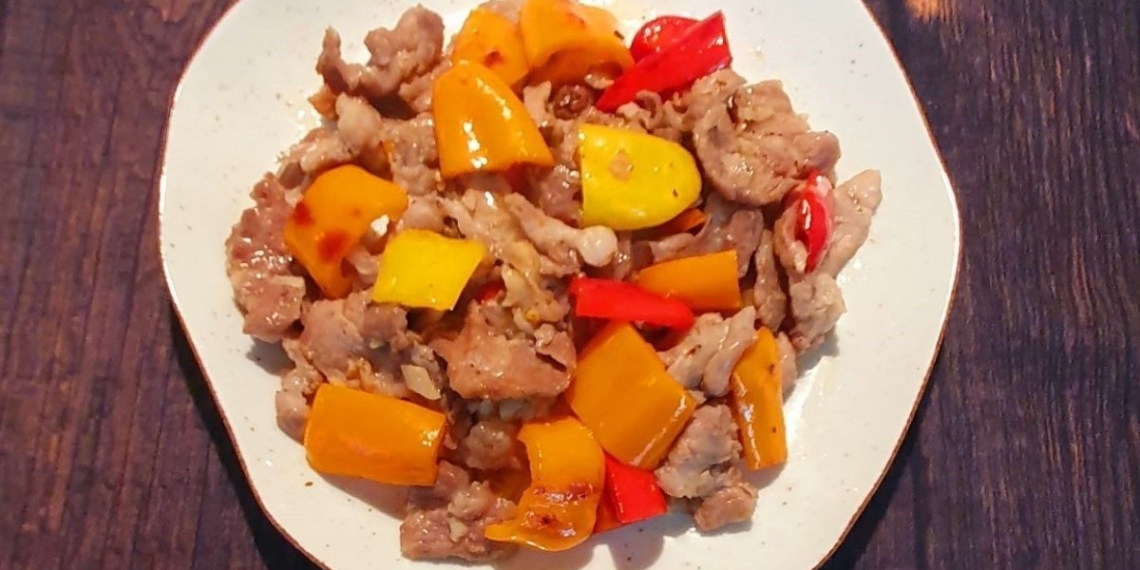 how to make spicy stir fried pork for family meal 14978