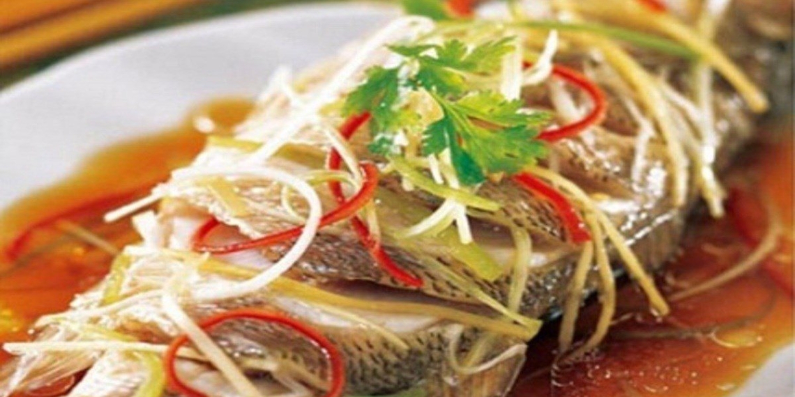 how to make steamed fish with a sauce delicious for the first day of the week 12563