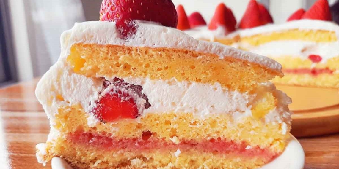 how to make strawberry soft cake delicious simple 09238