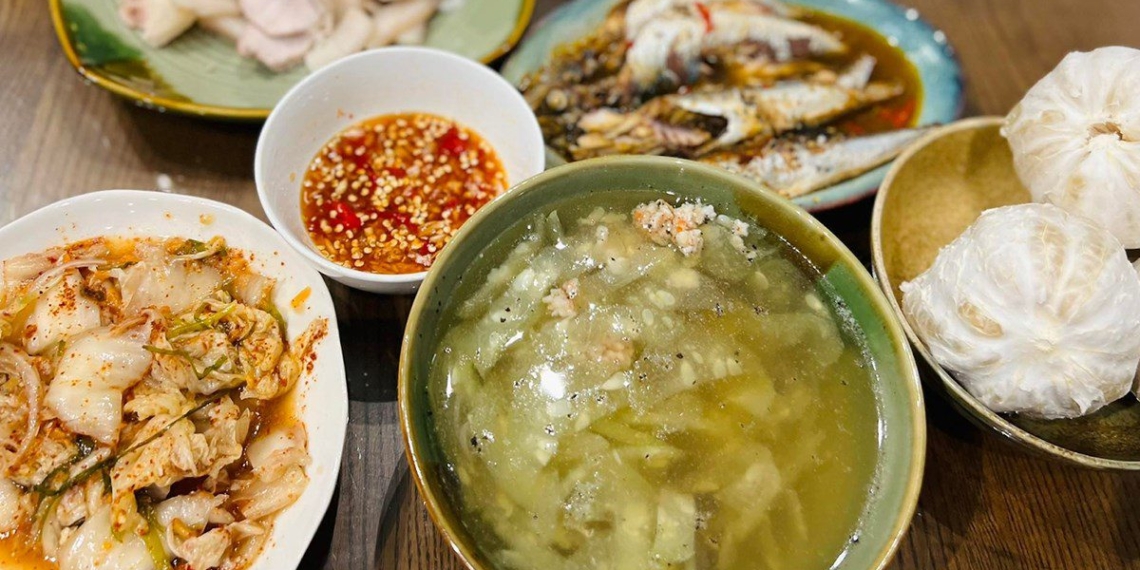 how to make sweet sour shrimp soup with pumpkin delicious and refreshing for the whole family 18124