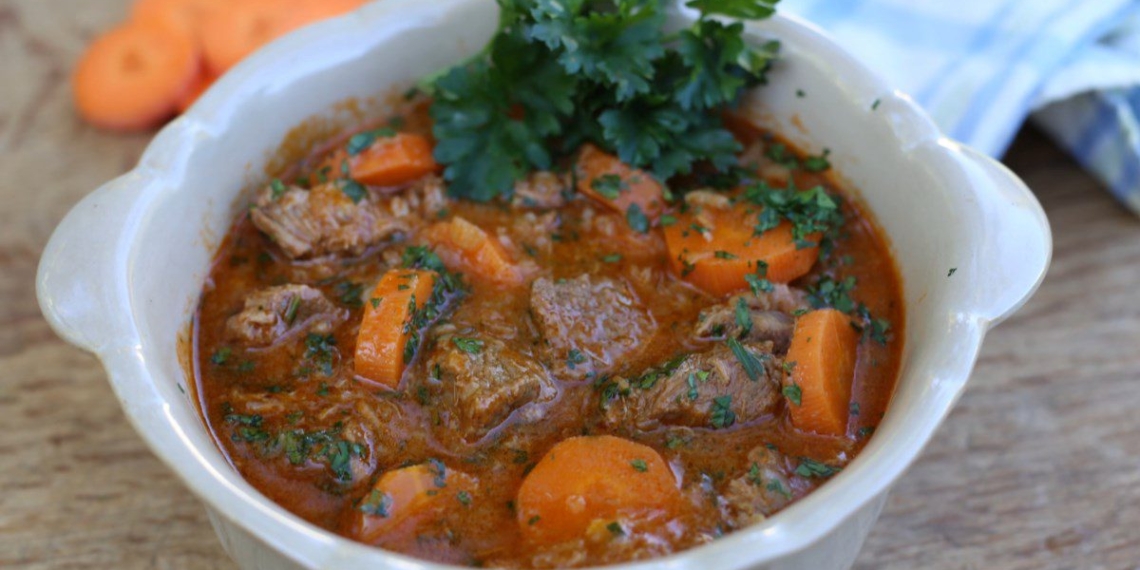 how to make tender delicious beef with carrots at home 12751