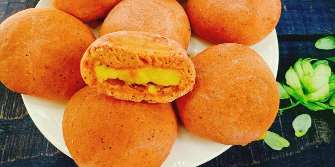 how to make thanh long bread with custard filling soft and beautiful at 14535