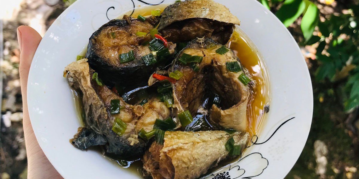 how to make the best saba fish in coconut milk with rice 14236