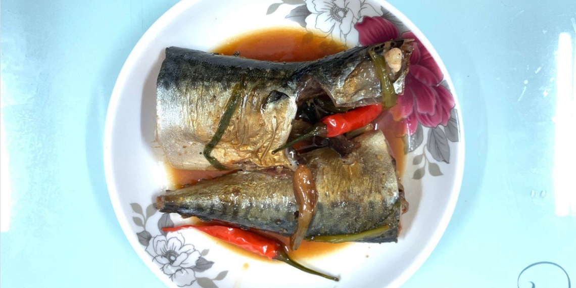 how to make the best saba fish with onion pepper and rice 10246