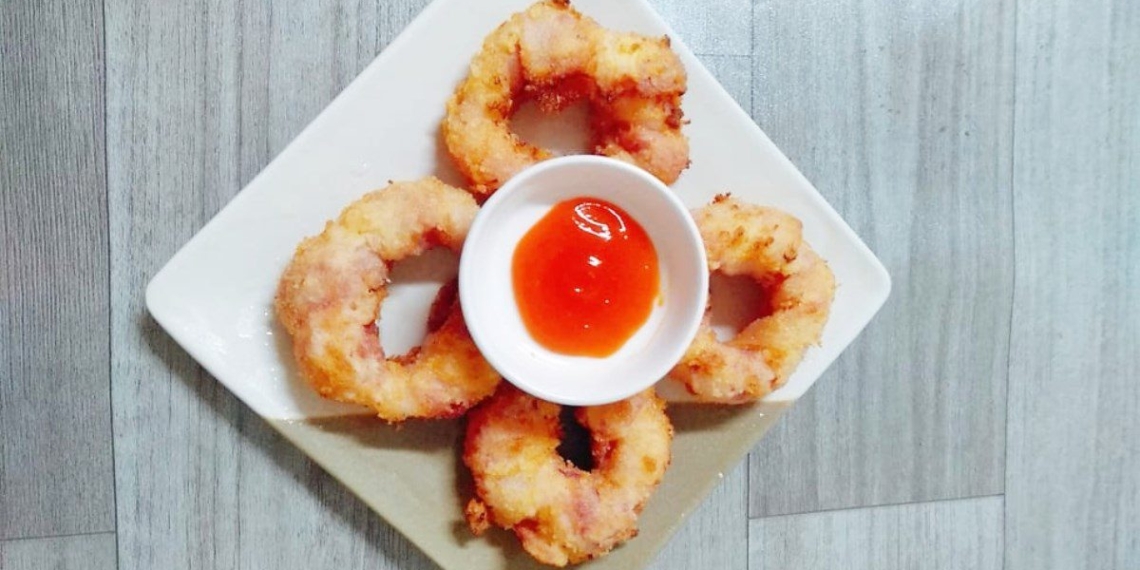 how to make thin sliced meat rolled in fried dough with a frying pan 16486