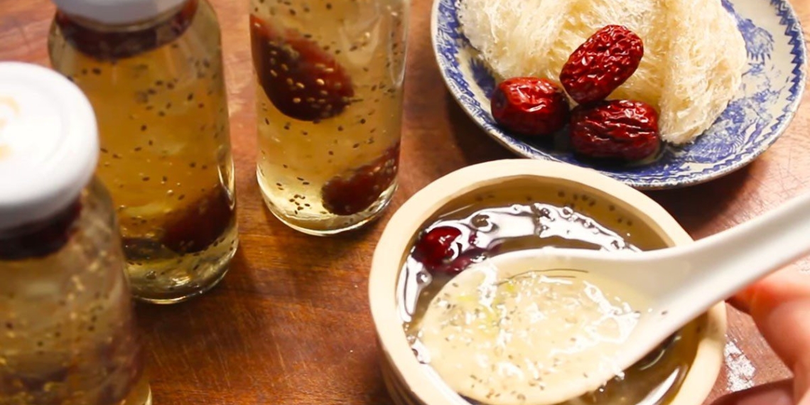 how to make yen chung tao with sweet sesame seeds and mango 14035