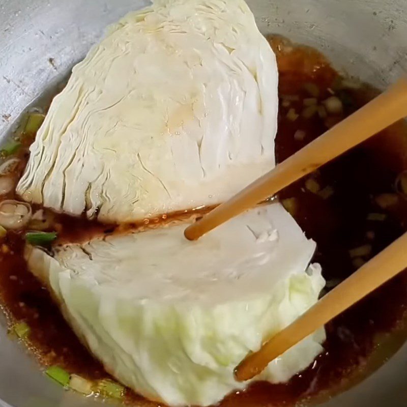 Step 4 Braised Cabbage with Pepper