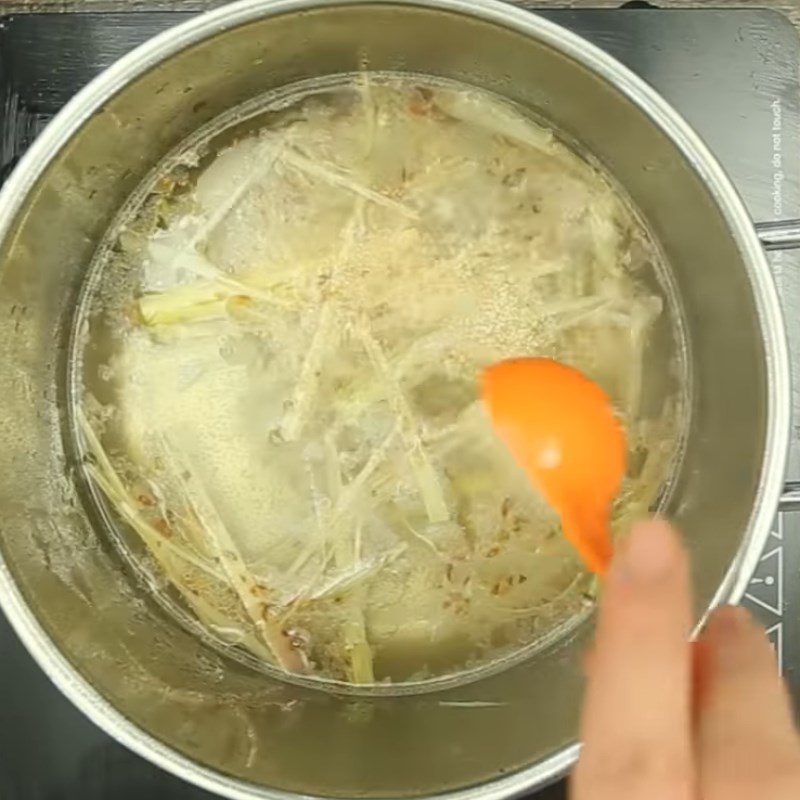 Step 4 Stew Fish Fish Braised in Lemongrass