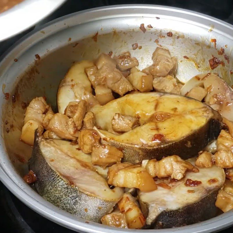 Step 5 Fish Stewing Grouper Stew