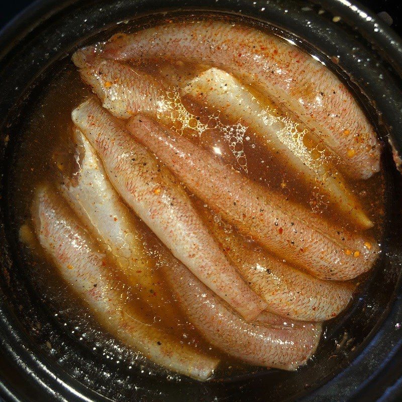 Step 3 Cook the fish Goby fish with pepper