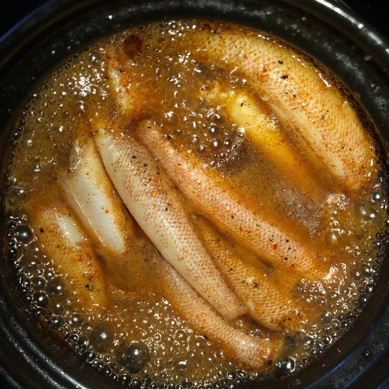 Step 3 Cook the fish Goby fish with pepper