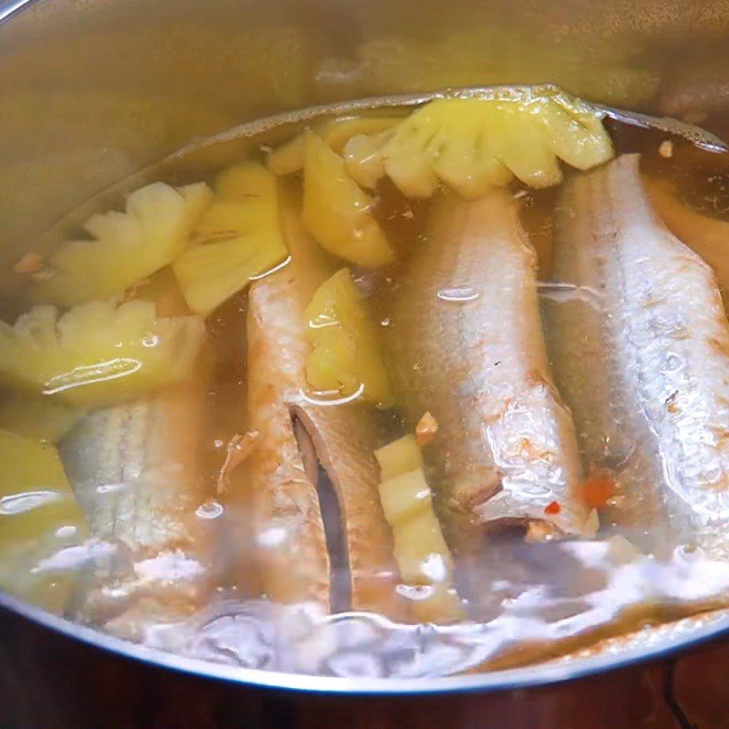 Step 4 Cook the mullet Braised mullet