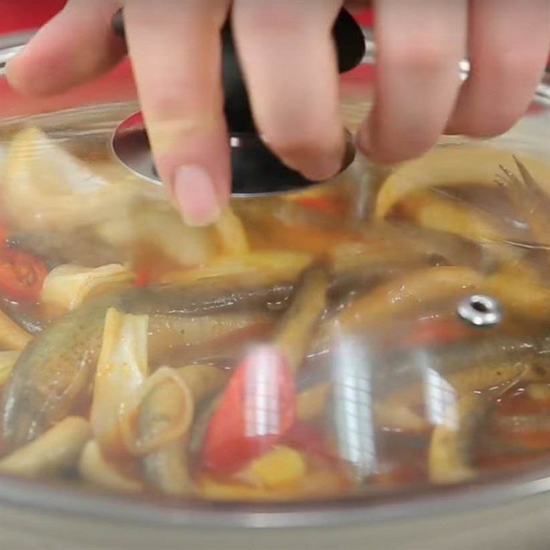 Step 4 Braised fish and complete eel porridge