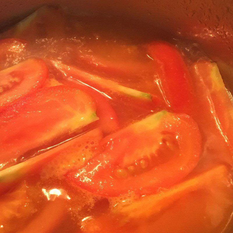 Step 3 Stewed mackerel with tomatoes (Recipe shared by a user)