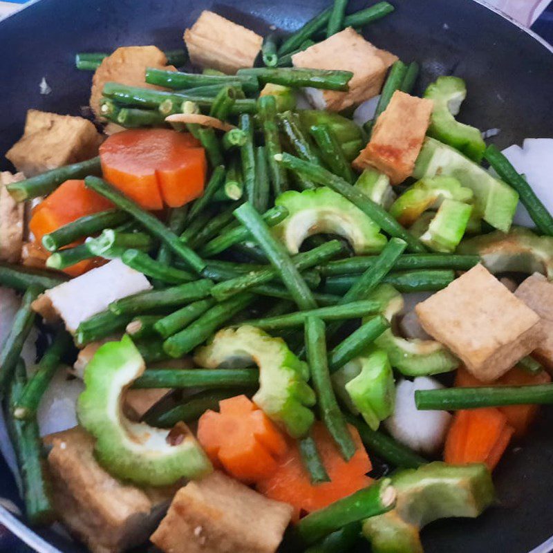 Step 2 Braise tofu and vegetables for braised tofu with vegetables