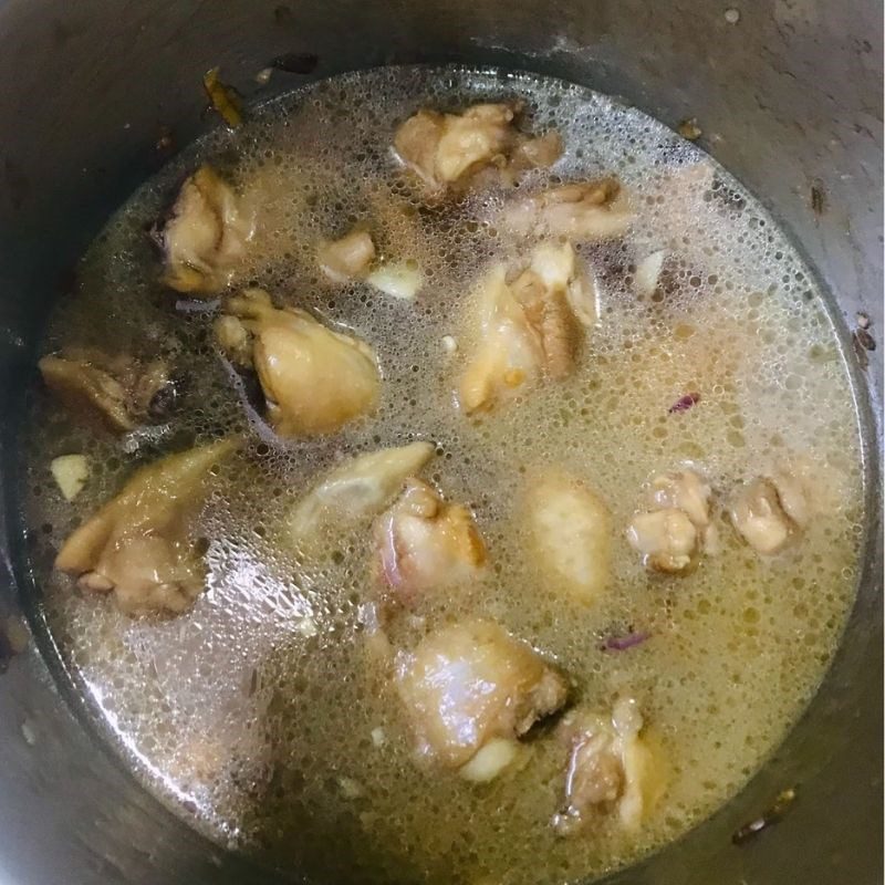 Step 3 Simmer the chicken Ginger chicken wings