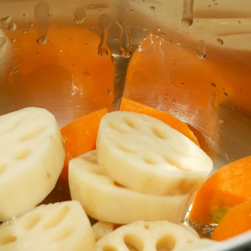 Step 3 Stewed Dishes Lotus Root Stew with Lotus Seeds