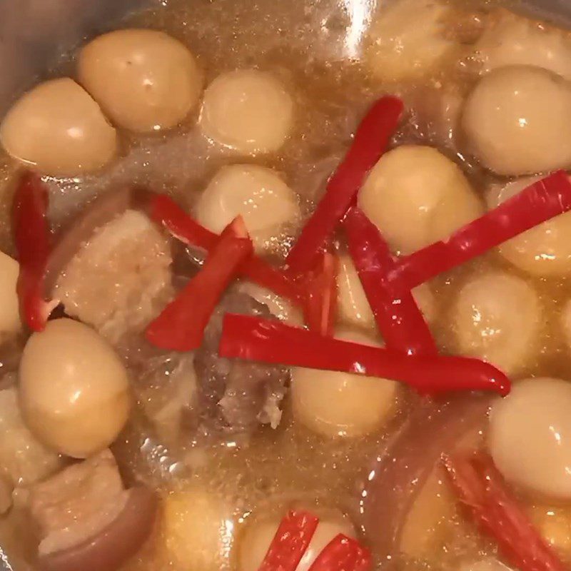 Step 5 Braised pork with rice cooker Braised pork with quail eggs