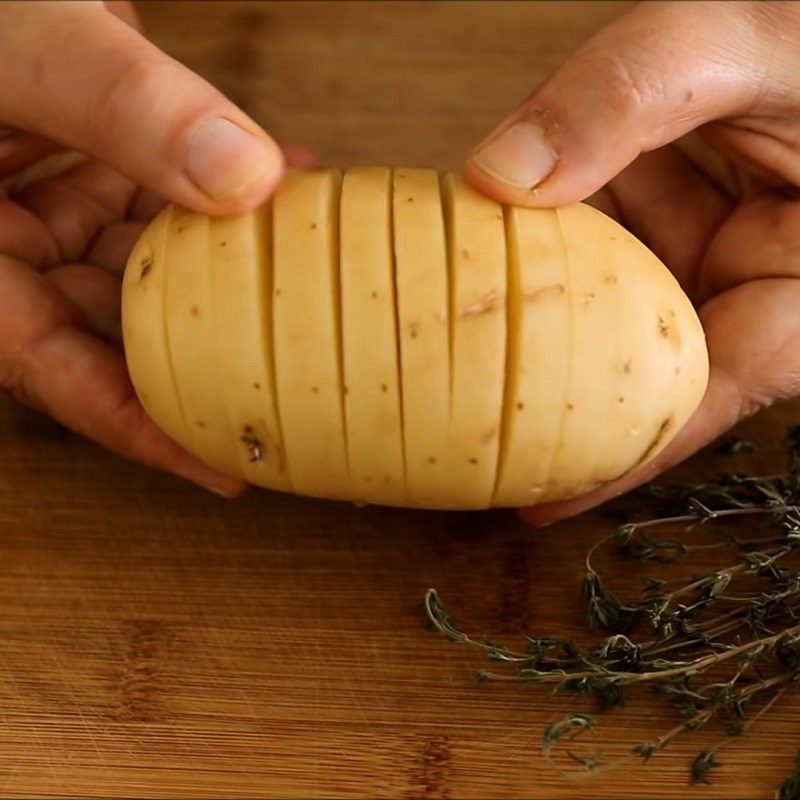 Step 1 Prepare the potatoes for Simple Baked Potatoes