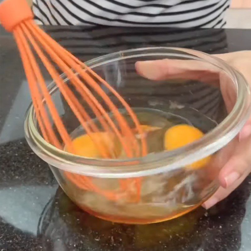 Step 2 Mixing the egg yolk mixture Biscotti cookies using an air fryer