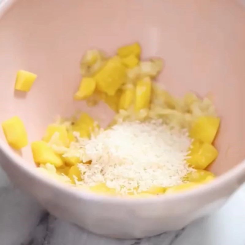 Step 2 Making mango banana oatmeal Mango banana oatmeal