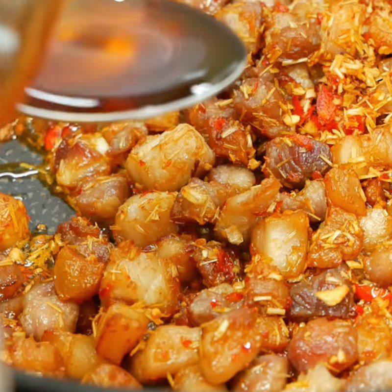 Step 4 Stir-fried Pork Belly with Lemongrass and Chili Stir-fried Pork Belly with Lemongrass and Chili