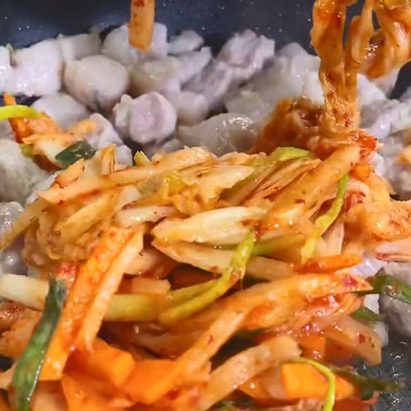 Step 2 Stir-fried pork belly with kimchi Stir-fried pork belly with kimchi (Recipe shared from TikTok Cooking with TasteVN)