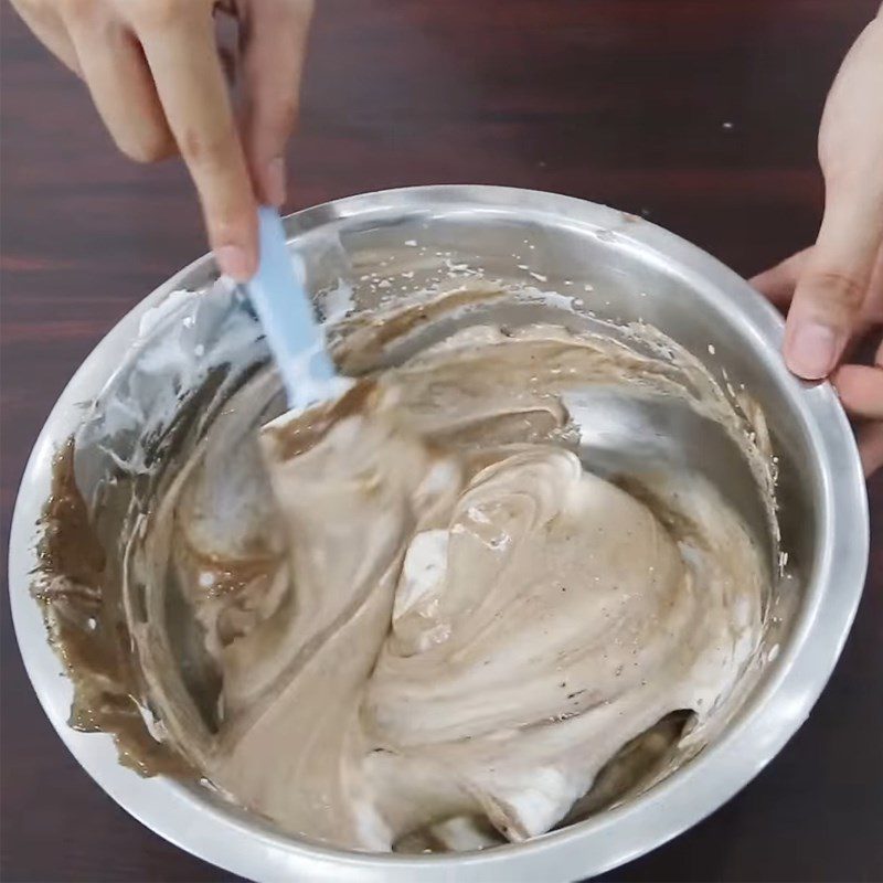 Step 3 Making chocolate sponge cake Chocolate flan sponge cake