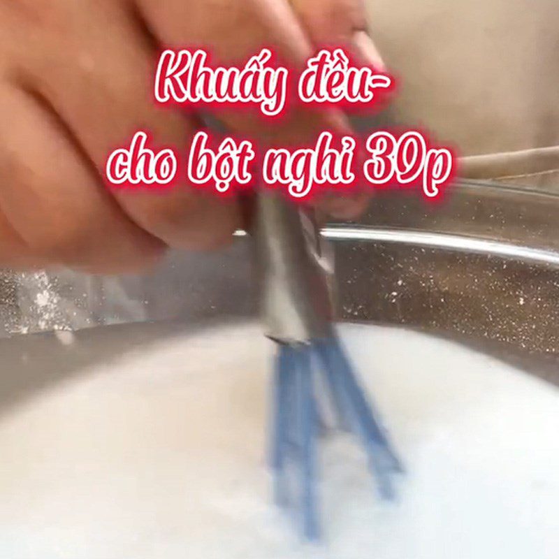 Step 3 Making hot bánh đúc Bánh đúc (Recipe shared from TikTok Cooking with TasteVN)