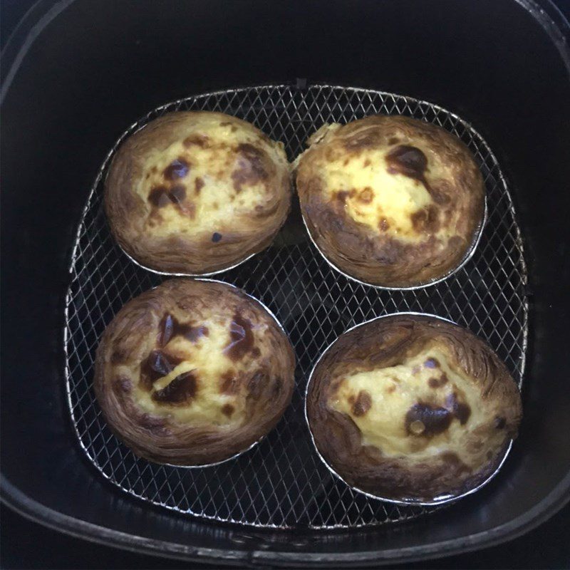 Step 2 Make egg tarts using an air fryer