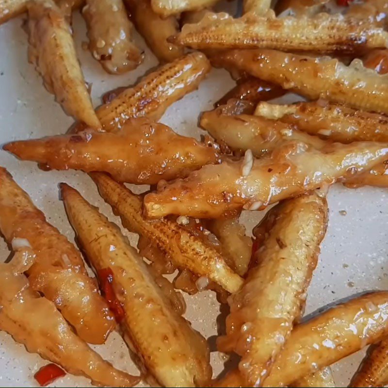 Step 4 Making crispy young corn with fish sauce Crispy fried young corn with fish sauce