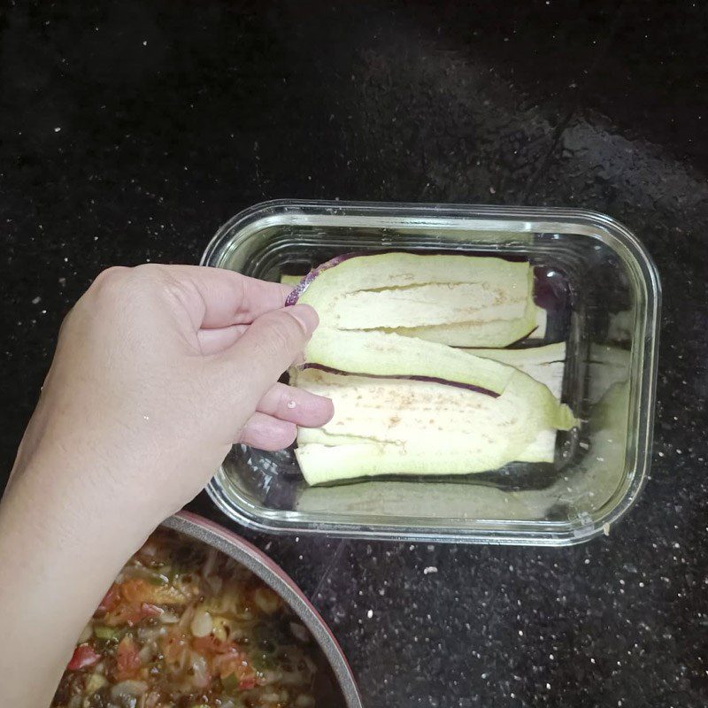 Step 3 Make baked vegetarian eggplant Eggplant baked vegetarian with an air fryer