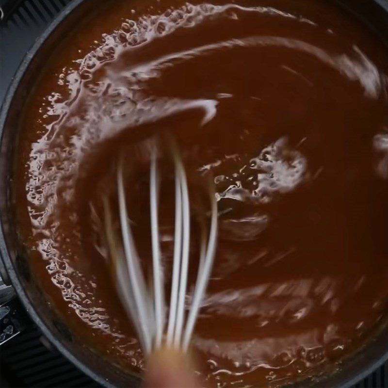 Step 6 Making caramel Croquembouche Cake