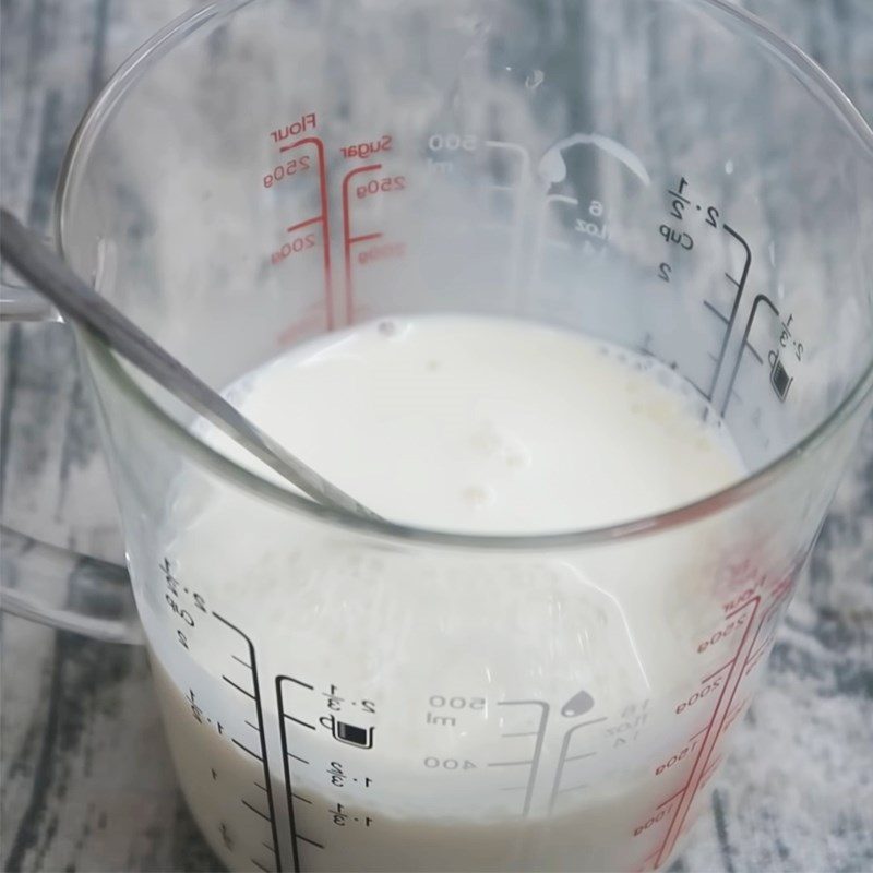 Step 6 Making red bean sweet soup with grass jelly and fresh milk Red bean sweet soup with grass jelly and fresh milk