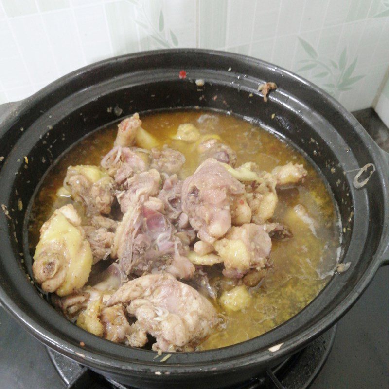 Step 3 Making Five-Spice Braised Chicken Chicken Braised with Lemongrass and Five-Spice