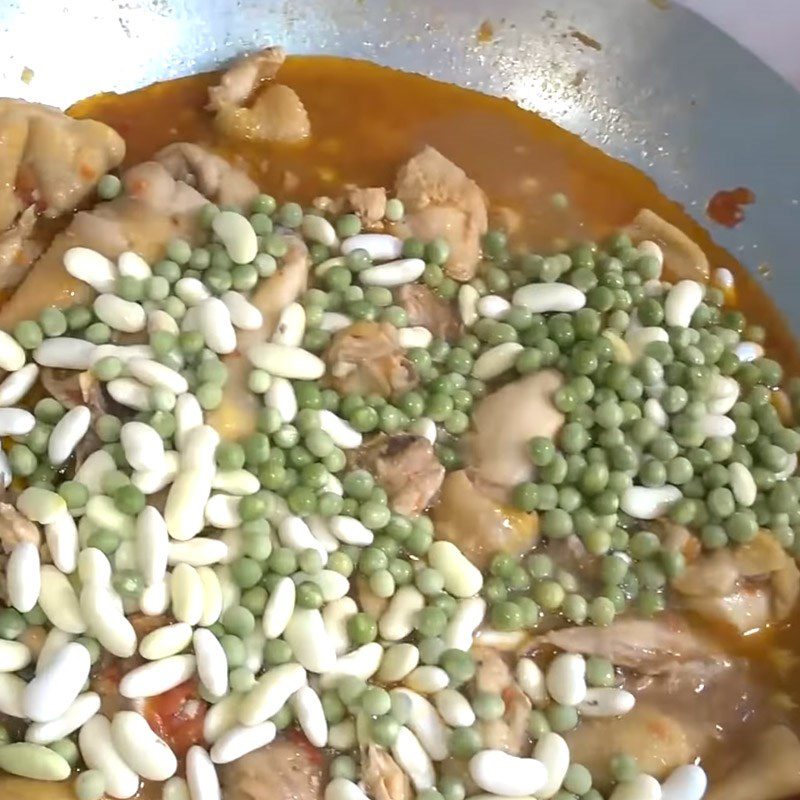 Step 4 Chicken Stew with White Beans Chicken Stew with White Beans Peas