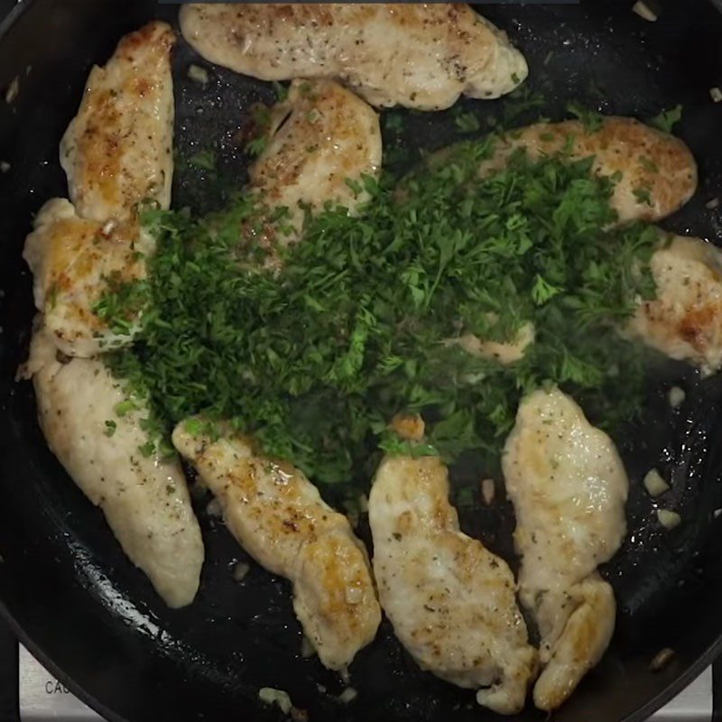 Step 5 Make mushroom and cream sauce chicken Creamy mushroom chicken