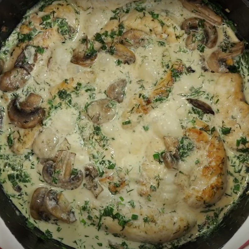 Step 5 Making chicken with mushroom sauce and cream Chicken with mushroom sauce