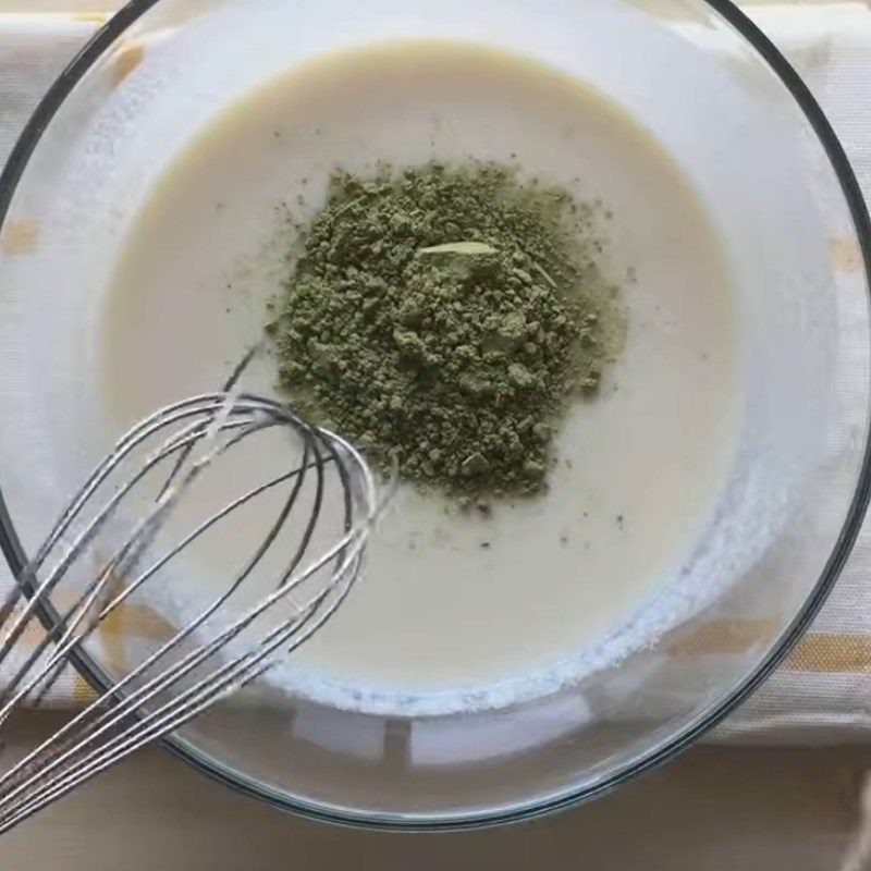 Step 4 Making matcha milk cream mixture Matcha tofu pudding