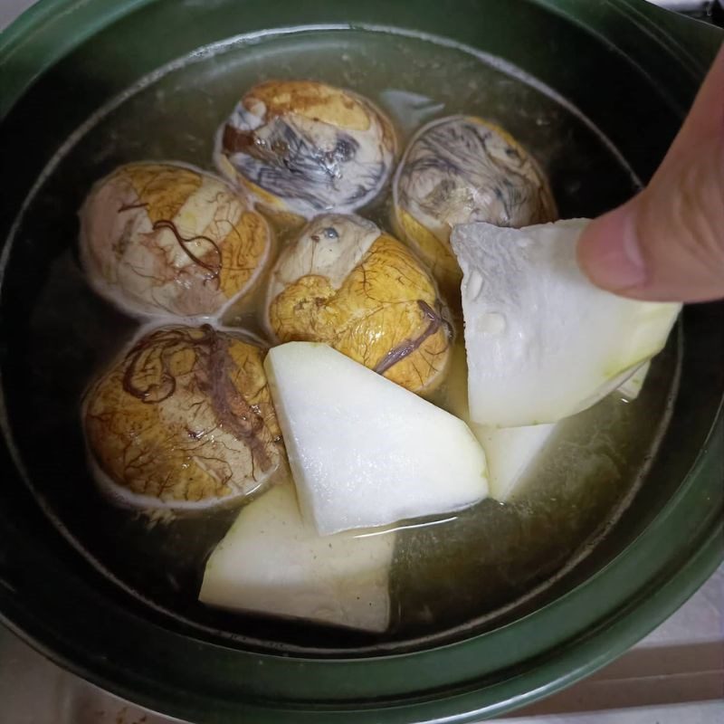 Step 2 Cooking balut with gourd Balut with gourd