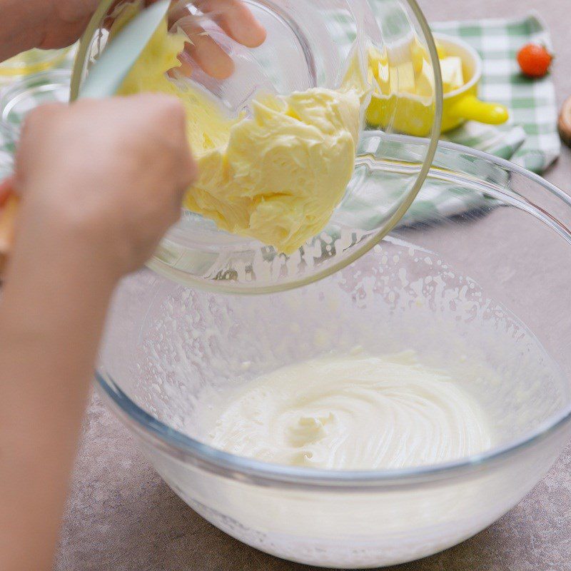 Step 3 Make cream cheese Cherry blossom cheesecake