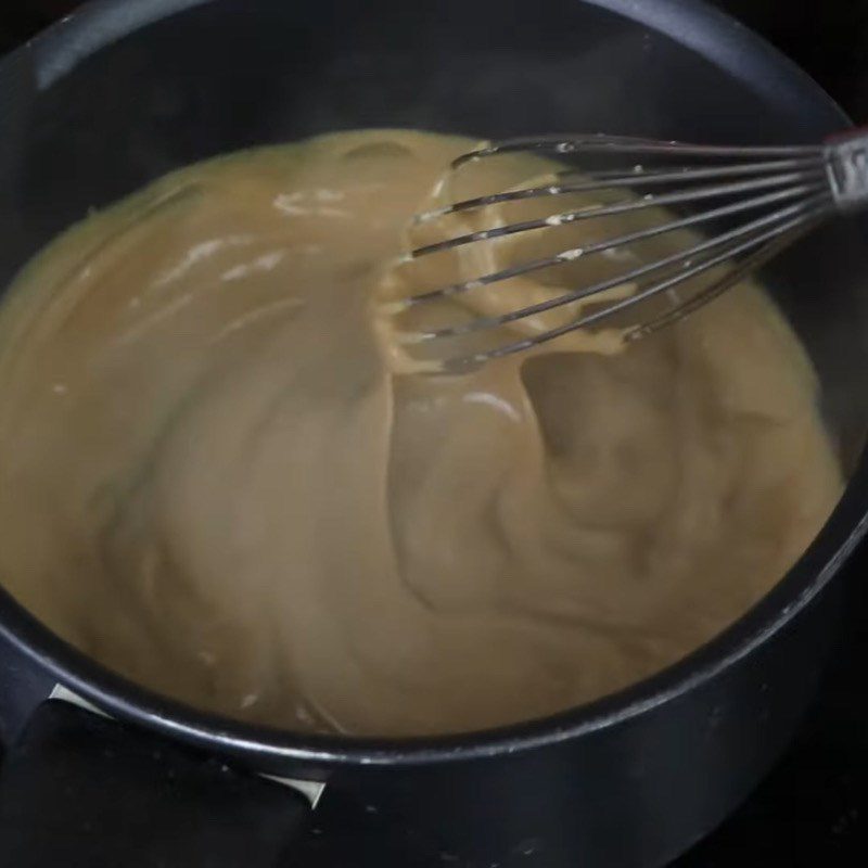 Step 6 Make milk tea ice cream Black sugar milk tea cake using an air fryer