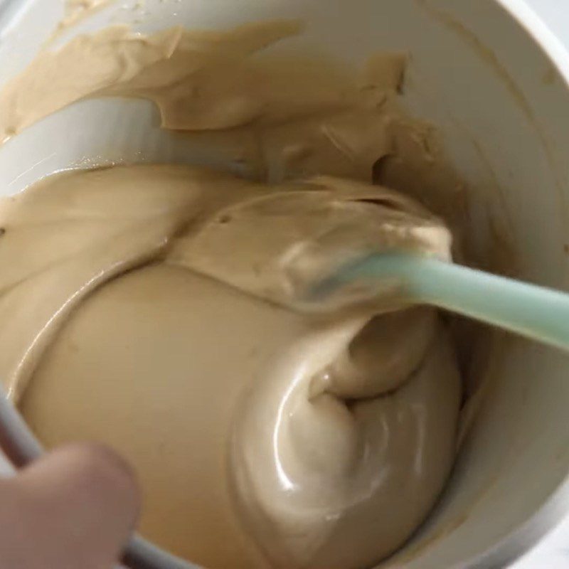 Step 6 Make milk tea ice cream Black sugar milk tea cake using an air fryer