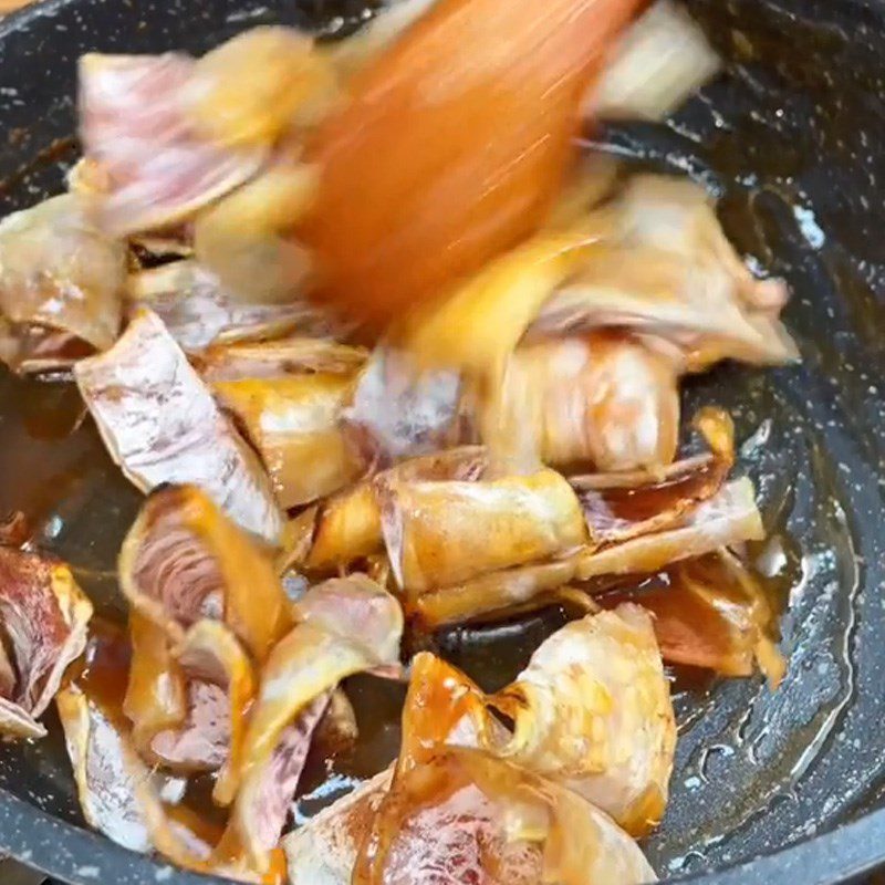 Step 3 Making dried squid with tamarind Dried squid with tamarind (Recipe shared from TikTok Cooking with TasteVN)