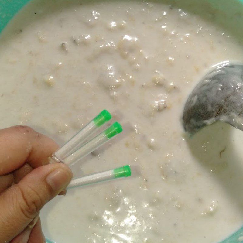 Step 2 Make the soft dough layer for Steamed Banana Cake with Coconut Milk using Tapioca Flour and Rice Flour