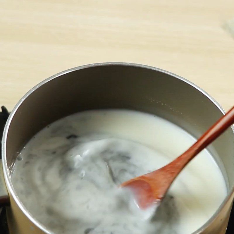 Step 3 Making the black sesame flan Black sesame jelly flan