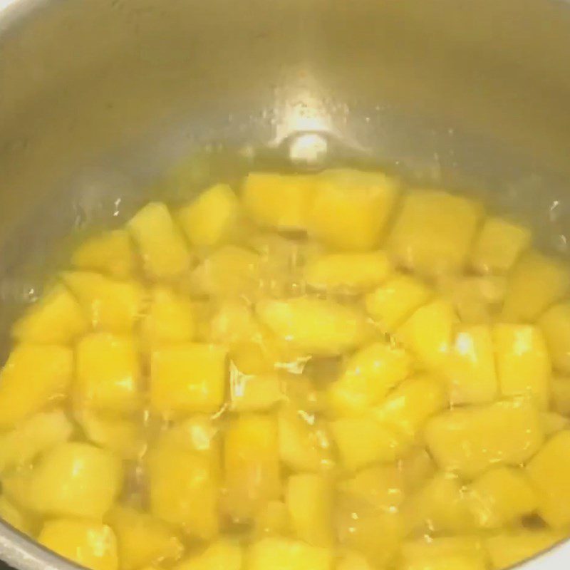 Step 2 Making mango jam Yakult mango yogurt