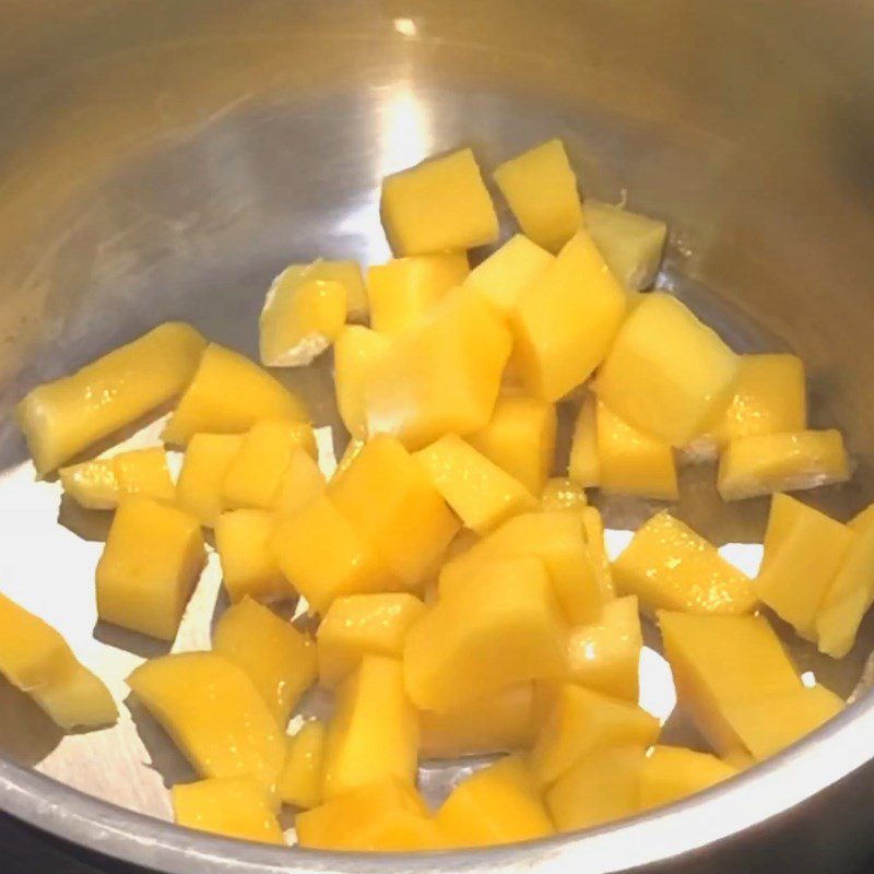 Step 2 Making mango jam Yakult mango yogurt