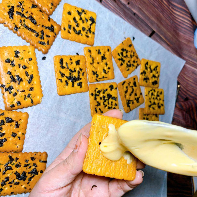 Step 4 Make the filling Seaweed cheese filling cookies